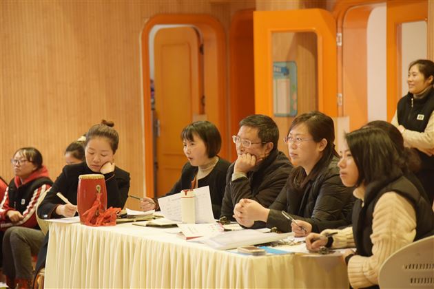 棠外实验幼儿园开展教师技能大比武——自制教玩具展评活动