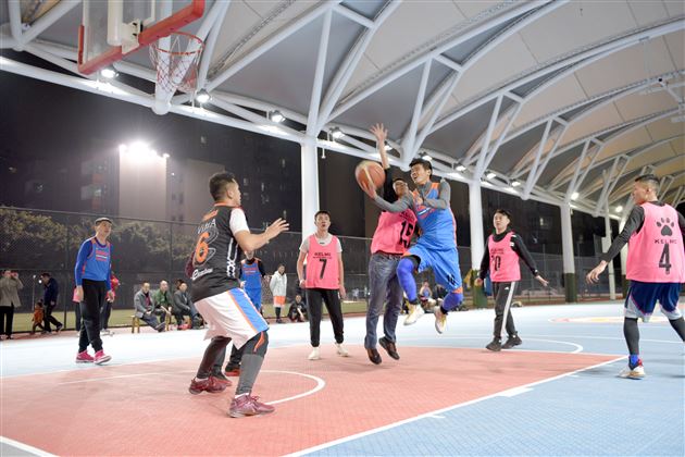 不篮球 无兄弟——我校举办教职工篮球 “全明星”邀请赛