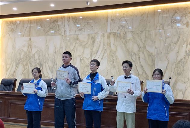 思维是无限的国度 话语是灵魂的阐述——高2018级“我爱我的祖国·我爱我的棠外”演讲比赛圆满举行