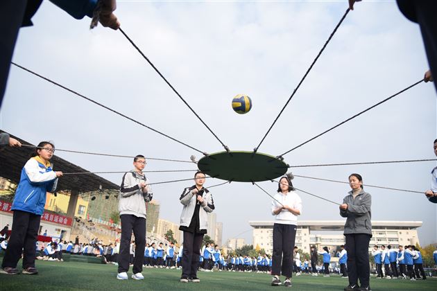 我校高中部第六届集体项目运动会精彩落幕