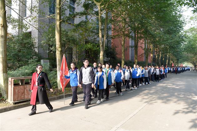 铭记历史 开创未来——记我校初2018级建川博物馆研学旅行活动