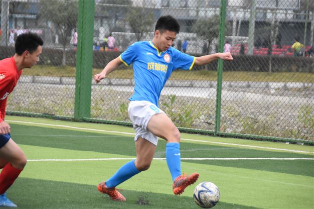 棠外高中足球队获成都市足球锦标赛双冠