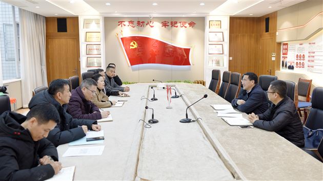 不忘教育初心 牢记育人使命——成都市委教育工委专职副书记、市教育局党组成员何荣一行莅临棠外调研指导工作