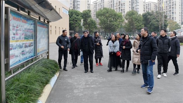 武汉校园足球调研团到访我校