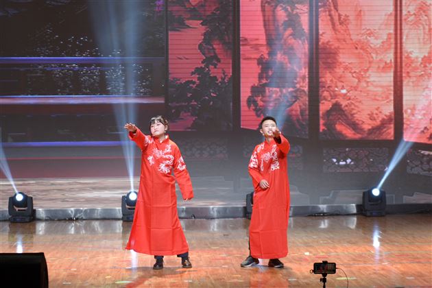 人间换岁歌舞升平祝鸿禧 天外回春芷兰棠外添异彩——成都棠湖外国语学校2020年师生迎新联欢晚会隆重举行