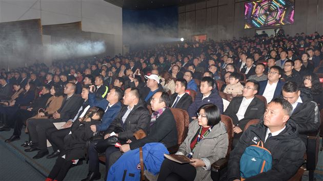 2019荣耀天府第四届成都足球颁奖盛典在我校隆重举行