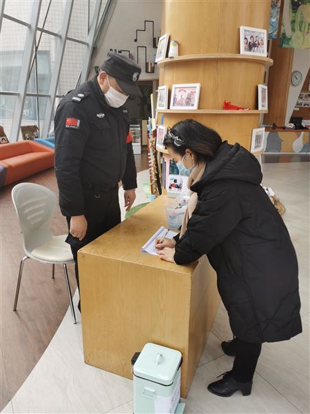 抗击疫情，我们在行动