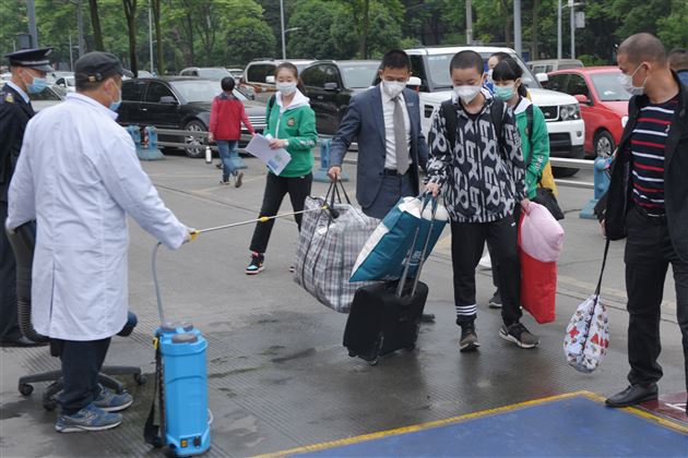 四月的风，奏响久违的序曲