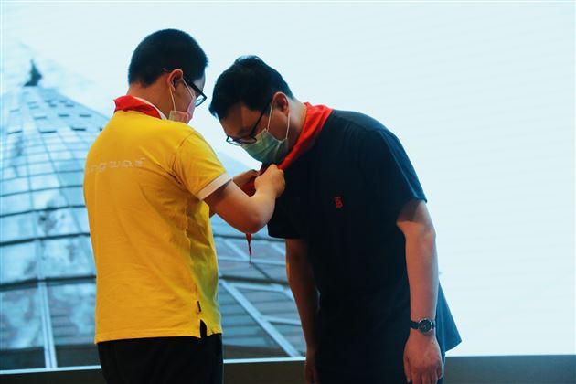 盛夏迎来及时雨——记棠外附小六年级家长义工课堂