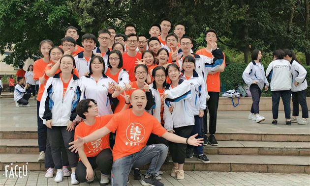 从棠外到清华，张博韬同学的华丽转身，开启了他美丽的蓝天人生