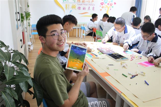 以“画”疗心，为梦想加“油”——棠外“525我爱我”心理健康节系列活动