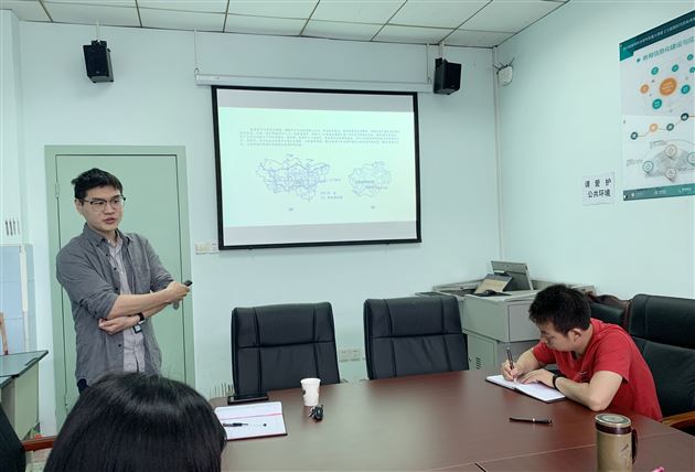 回归教材 探究高考——记王济名师工作坊第十八次工作会议