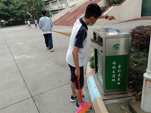 校园之不治，何以天下家国为？——记初中部校内社会实践活动