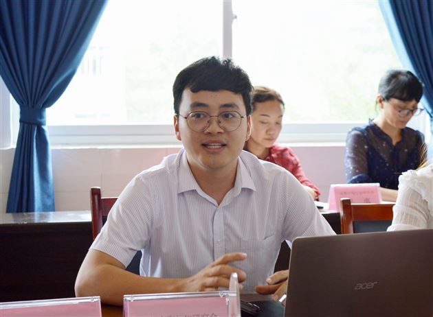 我校教师张天涯受邀参加成陶理事会并作专题发言