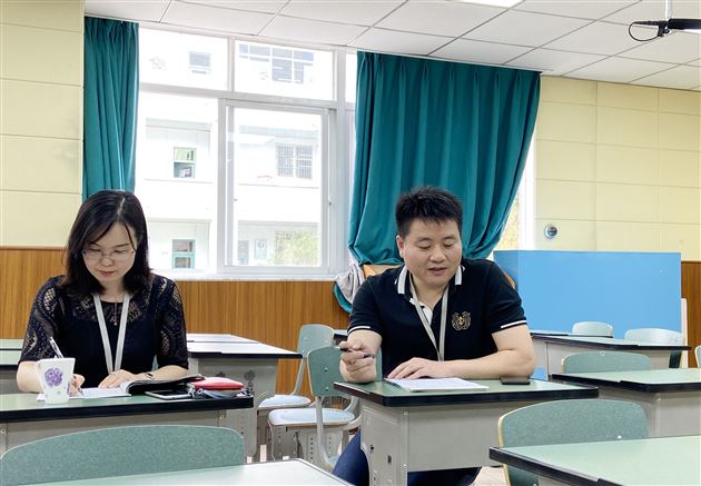 明晰内涵 高效衔接——初高中语文教研组举行联合教研活动