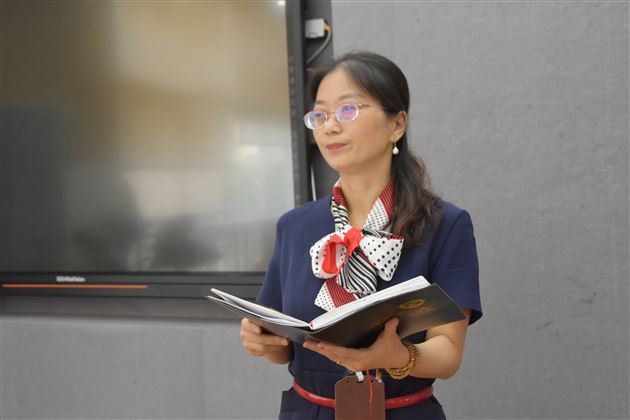 棠外附小新教师试用期转正评审会顺利召开