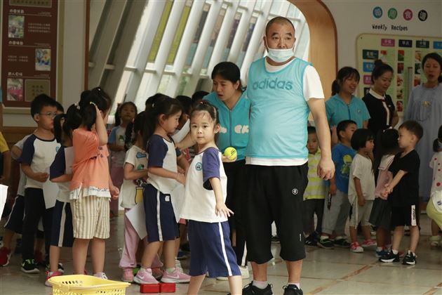 棠外实验幼儿园参与第六次全国国民体质监测工作