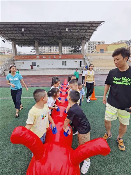 你好，小学! ——棠外实验幼儿园大班幼小衔接活动