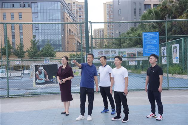 奥运冠军来啦！——奥运会体操冠军邹凯莅临棠外实验幼儿园调研