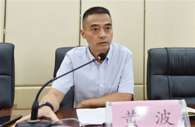 聚心提能 守责尽责 砥砺前行——成都棠湖外国语学校党委组织召开全校干部培训大会