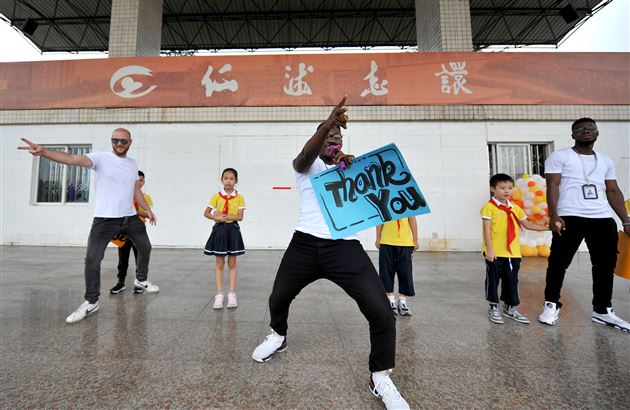 心怀志向 扬帆起航——棠外附小隆重举行2020年秋季开学典礼