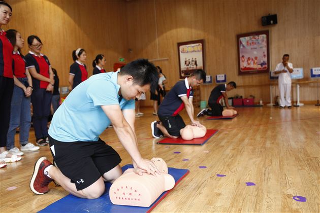 生命至上 安全第一 ——棠外实验幼儿园开展急救知识培训