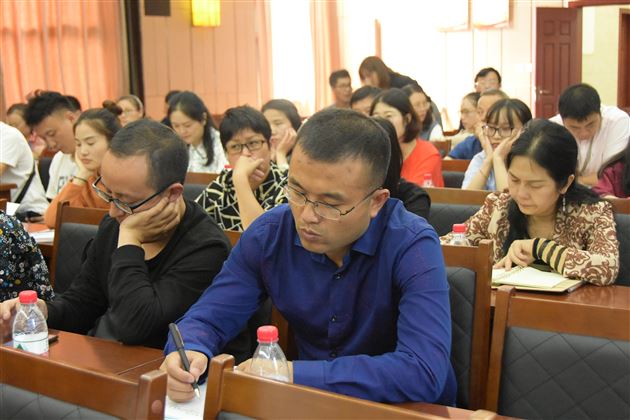 以研促教 协同并进——棠外承办双流区教学评一致性子课题初中第四联组第二次工作研讨会