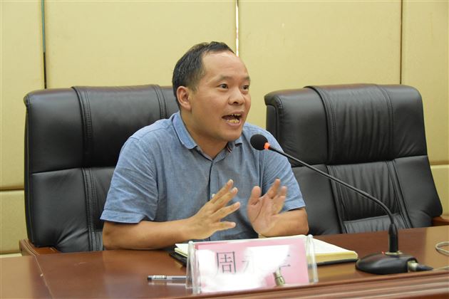 棠外高中教师发展中心主任周永孝