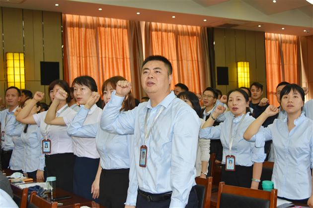 求真务实话中考 团结协作谱新篇——记棠外初三教育教学工作会