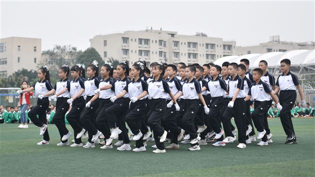 团结 健体 奋进——棠外第17届班级队列队形比赛初一年级赛圆满落幕