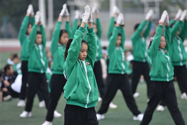 团结 健体 奋进——棠外第17届班级队列队形比赛初一年级赛圆满落幕