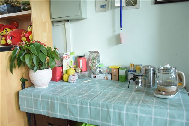 打造温馨办公室，舒心工作每一天——棠外初中开展“文明办公室”创建评比活动