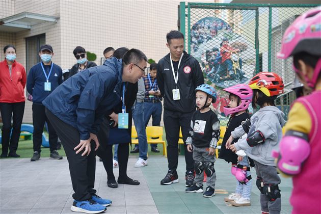 体教融合结硕果 共同探讨赢未来——记体育总局青少司副司长王雷携考察团来校参观交流及棠外接受中国体育报等七家媒体专访