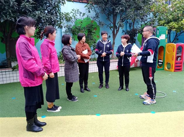 爱心传递同携手 帮扶交流促成长——记棠外实验幼儿园支部“爱心传递”活动