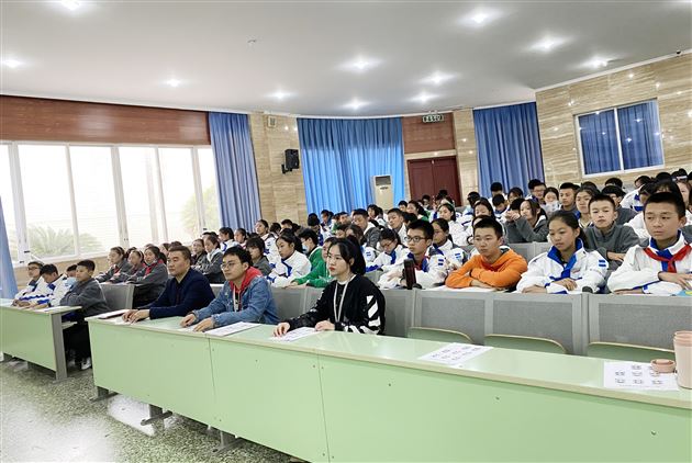 参与管理，我自信我能行——记棠外初2020级举行学生会干部竞选大会