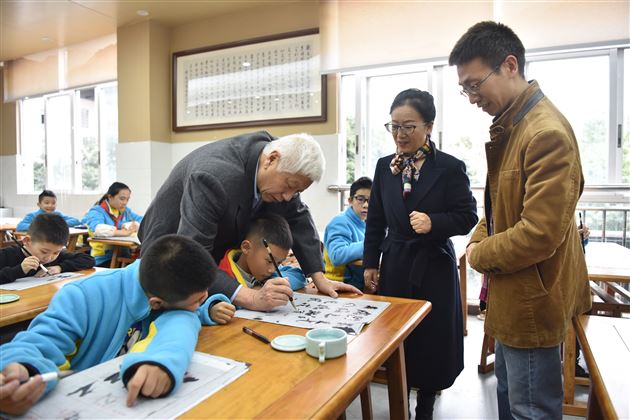 双流区2020年小学英语多元目标校本课程区域联盟教学研讨暨学术交流会在我校附小隆重举行