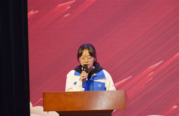 跨越成长 筑梦前行——棠外高2019级中期考试总结暨表彰大会