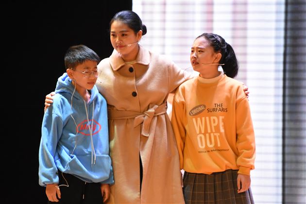 棠外飞鹰艺术团学生在双流区第十三届中小学生艺术节校园剧比赛中喜获佳绩