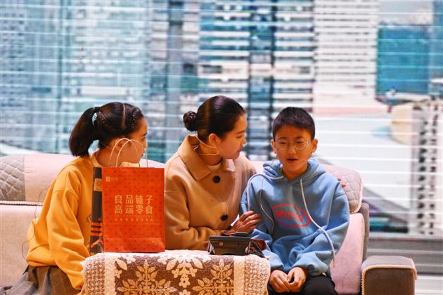 棠外飞鹰艺术团学生在双流区第十三届中小学生艺术节校园剧比赛中喜获佳绩