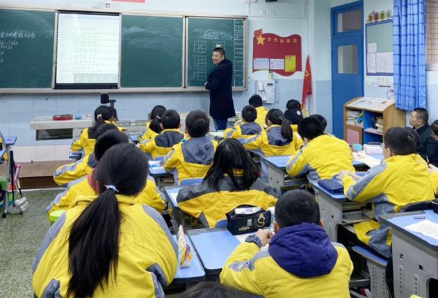 中学名师教小学 知己知彼好衔接——记棠外小初数学教研组第二次联合教研活动