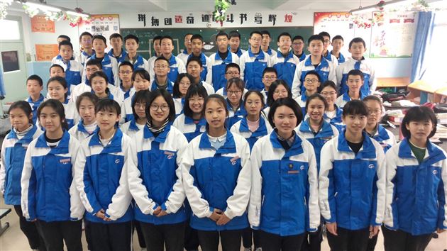 唱红歌 爱祖国——棠外初2019级开展红歌传唱活动