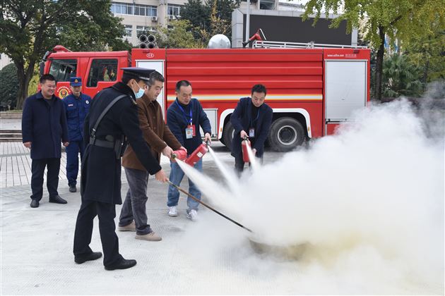 消防安全重于泰山——棠外举行2020年度消防安全培训演练活动