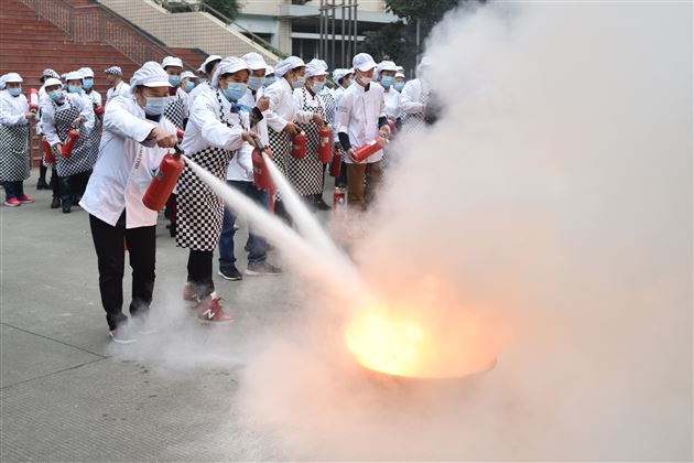 消防安全重于泰山——棠外举行2020年度消防安全培训演练活动