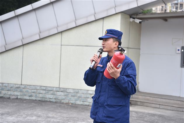 消防安全重于泰山——棠外举行2020年度消防安全培训演练活动