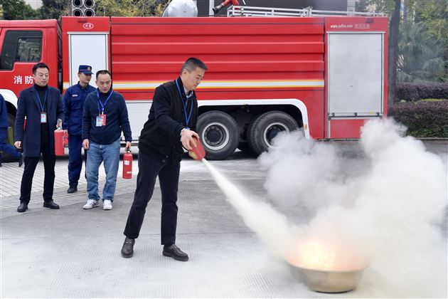 消防安全重于泰山——棠外举行2020年度消防安全培训演练活动