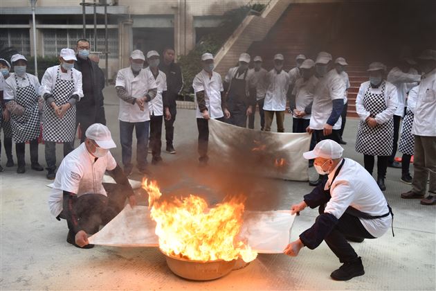 消防安全重于泰山——棠外举行2020年度消防安全培训演练活动