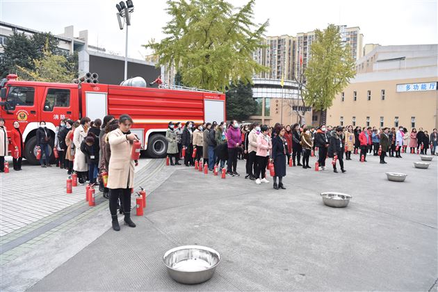 消防安全重于泰山——棠外举行2020年度消防安全培训演练活动