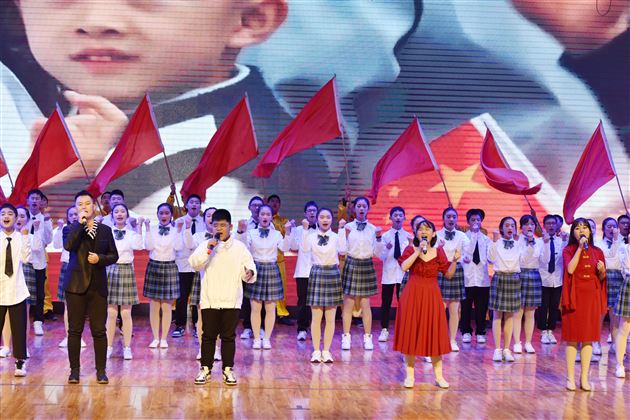 合唱：《少年中国说》