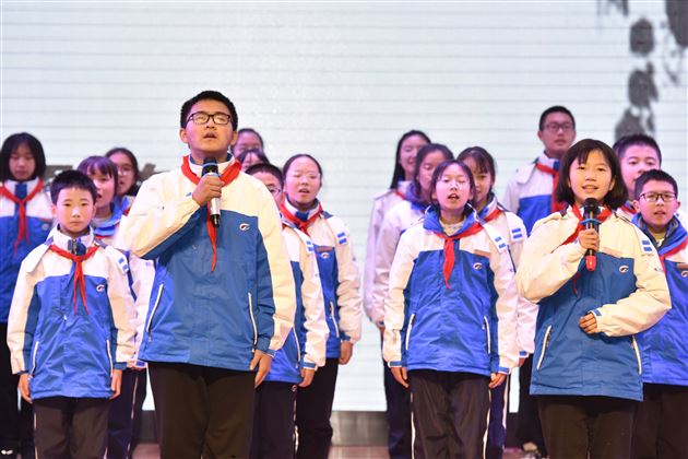 朗诵：《今夜》