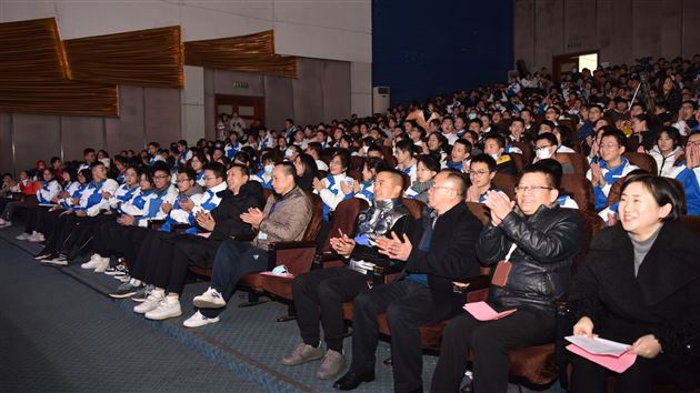 以青春承担责任 让责任引领人生——棠外纪念“一二·九”爱国学生运动85周年主题团日活动